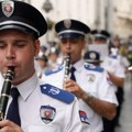 Svečanost povodom Dana MUP i policije: Pripadnici različitih organizacionih jedinica uz orkestar prodefilovali Knez Mihailovom…