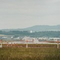 Avion iz Srbije sa 90 putnika zadržan na Aerodromu Tivat, u toku kontrola