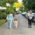 Pevačica milioneru rodila dvoje dece, pa je verio, a onda i oženio: Poklonio joj auto od 125.000 evra, žive u stanu od skoro…