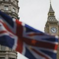 Britanska vlada osudila antiimigrantske proteste ekstremnih desničara u Portsmutu