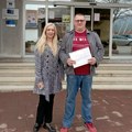 Zahtevamo besplatan prevoz za sve srednjoškolce opštine Doljevac