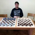 Nišlija ”matirao koronu” posle 95 dana lečenja i otputovao na šahovsku Olimpijadu