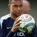 Totalni fudbal - De la Fuente ili Dešan, Pedri ili Due, Jamal ili Mbape?