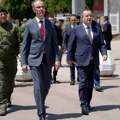 Ivica Dačić i predsednik Vlade Đuro Macut obišli su danas bazu niškog Odreda Žandarmerije u Aleksincu