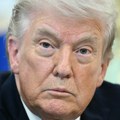 Tramp: "Iran je upravo zatražio prekid vatre"