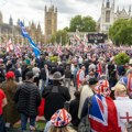 Veliki desničarski marš u Londonu: hiljade učesnika blokirale centar grada