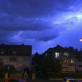 Apokaliptične scene: Nevreme pogodilo Hrvatsku, padao jak grad, snažan vetar čupao drveće i skidao krovove