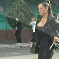 (Paparaco) Bivši joj bio u zatvoru, gurao je da joj slomi vrat, sad uhvaćena s drugim. Rodila sa 17, prošla horor, nudili joj…