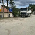 Pred šatorsko veselje u Dulenima JKP Šumadija „redovno održavala“ selo