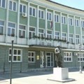 A od opštine – 20.000 dinara za đake prvake: Sjajan gest opštine Požega, olakšanje za roditelje koji spremaju decu za 1…