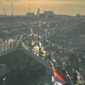 Studentkinja ETF-a na protestu „Vostani Serbije“: „Izbora se boje, narod je ustao“