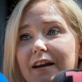 Porodica Epstajnove žrtve kaže da je ona želela da se sazna za zločine koje je počinio pedofil: "borila se za to do samog…