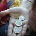 Proverite džepove i kasice: Ovaj novčić vredi čak 352.170 dinara i svi ga traže