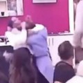Jezivo nasilje: Stravičan prizor u Eliti, pobile se Aneli i Maja, petorica muškaraca nije moglo da ih razdvoji