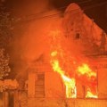 (Foto) Drama kod Stare Pazove: Kuća planula usred noći, izgorela kao kutija šibica