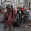 Generacije Kikinđana tradicionalno se okupljaju na korzou