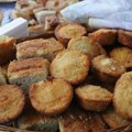 Proja čuva tradiciju: Tradicionalna kulinarska manifestacija održana u Ratini kod Kraljeva