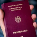 Nemci podeljeni oko predloga da se olakša naturalizacija