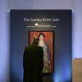 Klimtova slika Portret gospođice Lizer prodata za 30 miliona evra na aukciji u Beču