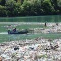 Pristupni mol za čistije potpećko jezero: Fondacija Mozzart i ove godine deo velike akcije čišćenja Lima