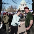 Utvrda Pionirski park: Vojni šatori, maslinasta odela - šta se događa u kampu? (VIDEO)