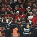 Albanci kipte od besa! "Bednici, ponižavate se neprijateljima Srbima"