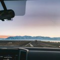 Porodica je prošla više od 160 kilometara, a onda su shvatili što voze na krovu automobila