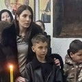 Detinjci u Bujanovcu: Kuma Aleksandra darivala crkvu (foto)