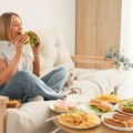 Studija pokazala da i pozitivne emocije mogu da podstaknu žudnju za hranom