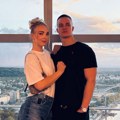 (Foto) Stefan i Andrijana iz Srbije teško povređeni u udesu u Americi: U njihovu vespu se zakucao automobil, ceo grad na…