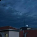 Hitno upozorenje RHMZ: Noćas stižu pljuskovi i grmljavina, evo koji delovi Srbije su prvi na udaru