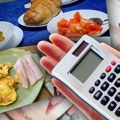 Tri klika do praznog novčanika: Koliko nas zapravo košta dostava hrane?