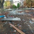 Nema više šatorskog naselja u Beogradu, ostali samo dugmići, kaže jedan građanin