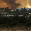Pakleno u požarima koji besne u neposrednoj blizini poznatih odmarališta ima i žrtava: Gori Evropa, više od 40 mrtvih