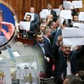 Opozicija bacila rukavicu u lice predsedniku Srbije: Čeka se Vučićeva odluka o izborima