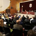 „Ćutanijada” opozicije u kragujevačkoj Skupštini se nastavlja: Da li je 36 jednako 21?