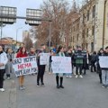 Uhapšen muškarac osumnjičen da je poprskao suzavcem mladića tokom blokada u Novom Sadu