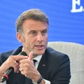 Makron: Francuska se konsultuje sa partnerima da sa trupama podrži Ukrajinu