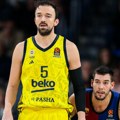 Dubai dovodi centra koji je osvojio Evroligu i srebro na Eurobasketu u nekoliko meseci
