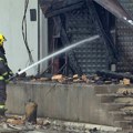 Požar u Novom Pazaru se i dalje gasi, uviđaj danas ili sutra