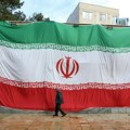 Iran poslao u UN rančeve poginulih iranskih učenika kao simbol nepravde prema deci