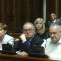 Skupština Srbije: Rasplinjavanje sednice pokušaj anesteziranja protesta “Srbija protiv nasilja”