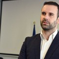 "Svim zastavama želim sve najbolje": Predsednik Vlade Crne Gore Milojko Spajić o isticanju trobojke u Mandićevom kabinetu