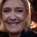 Marin proslavila pobedu, ali još uvek nije kraj: Šta očekuje Francusku u drugom krugu izbora?