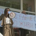 “Preigrali su se i direktorka i ceo SNS”: Tri nastavnice dobile otkaz zbog podrške studentima u blokadi
