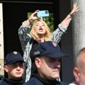 Novosadski aktivista dobio zabranu prilaska Branki Lazić
