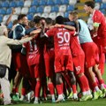 Prizemljenje pred Partizan