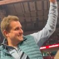 (VIDEO) Dako kao superstar, dočekan skandiranjem u Areni