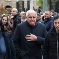 Željko Obradović potpuno slomljen! Stigao na sahranu Duška Vujoševića, njegov izraz lica govori više od hiljadu reči!