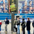 "Novosti" na licu mesta - dres zlata vredan: Jagma za kolekcionarskom majicom Pari Sen Žermena